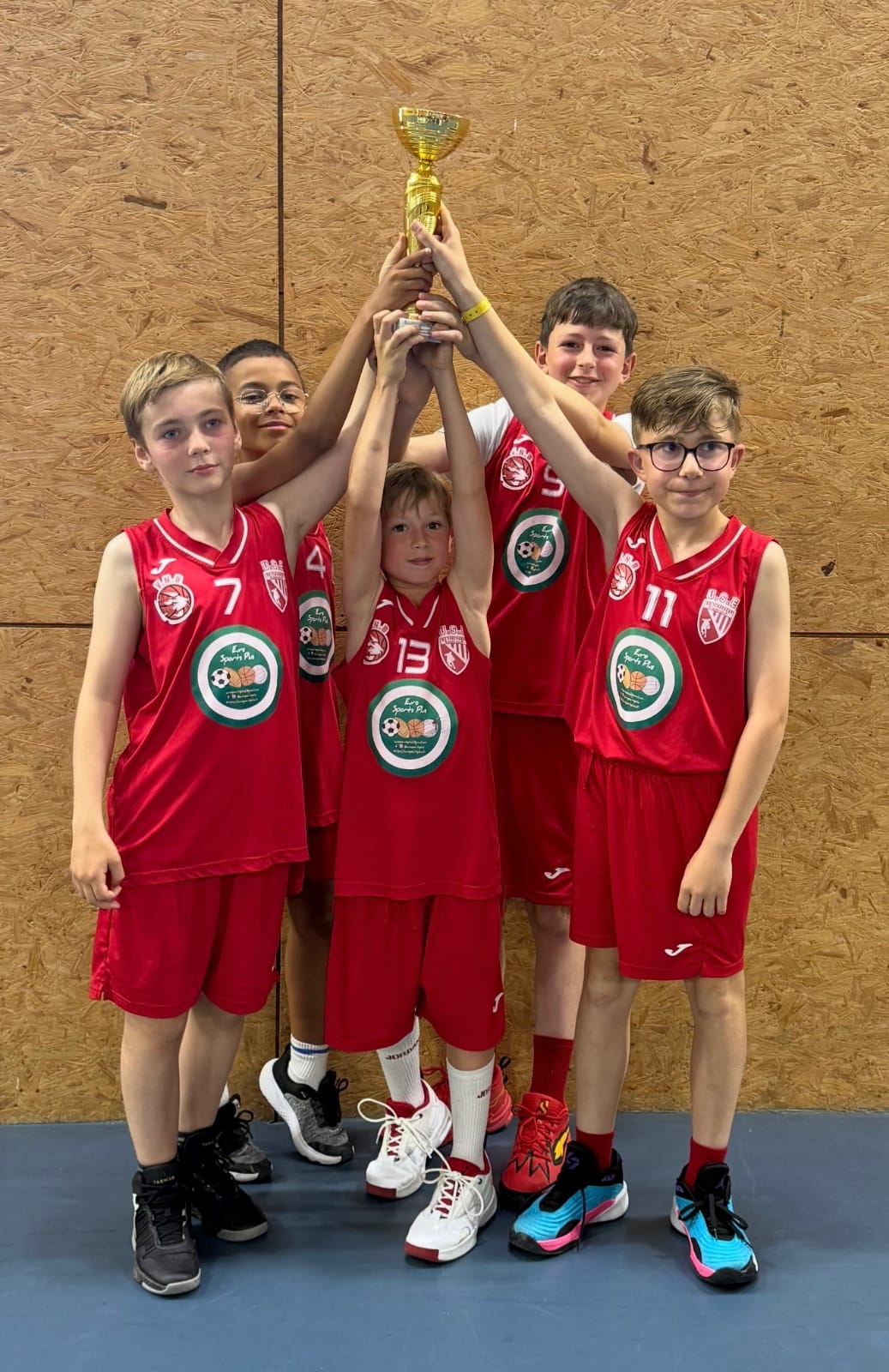 Clap de fin pour la 2 et la 3 et premier tournoi minibasket !